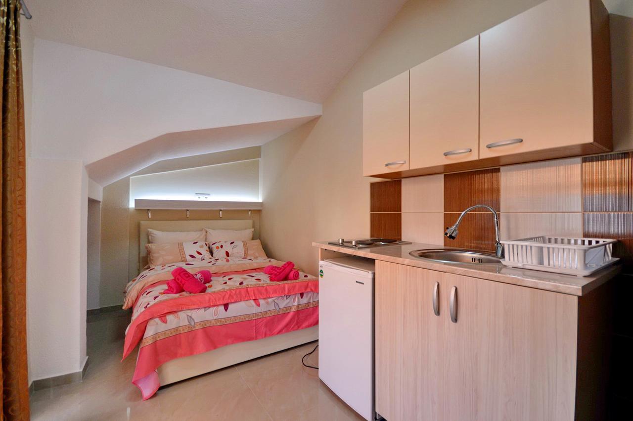 Vila Tea Petrusevski Ohrid Exteriör bild