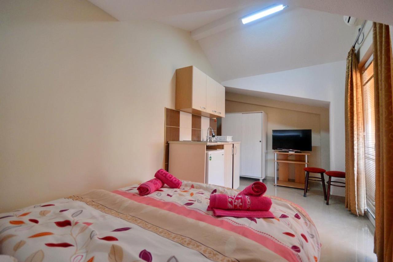 Vila Tea Petrusevski Ohrid Exteriör bild